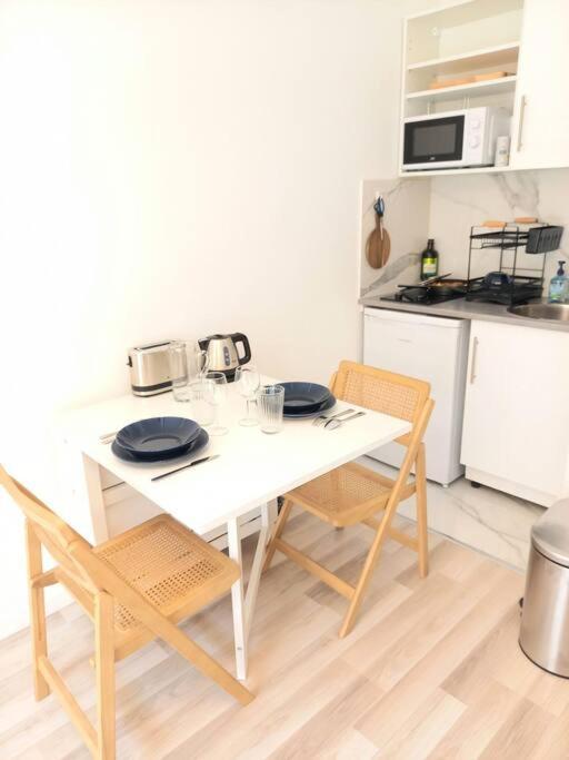 Appartamento Tres Joli A 150 M De La